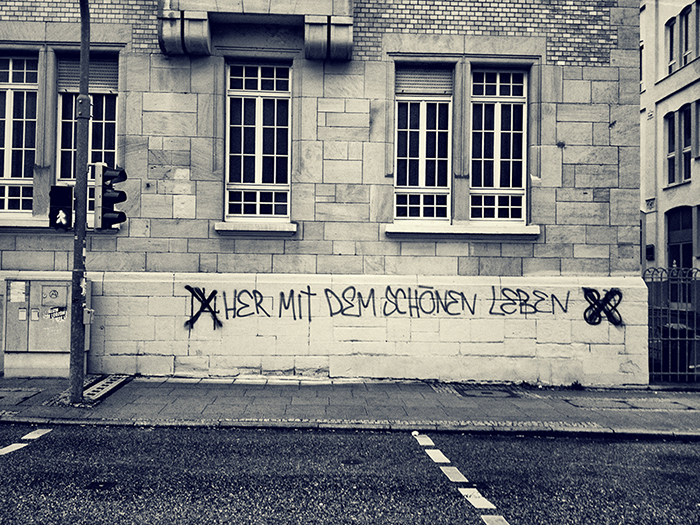 1306_hermit_700