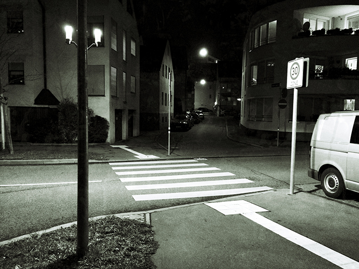 1311_zebrastreifen_700