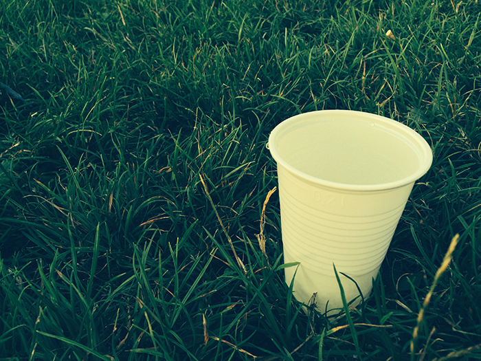 1409_becher700